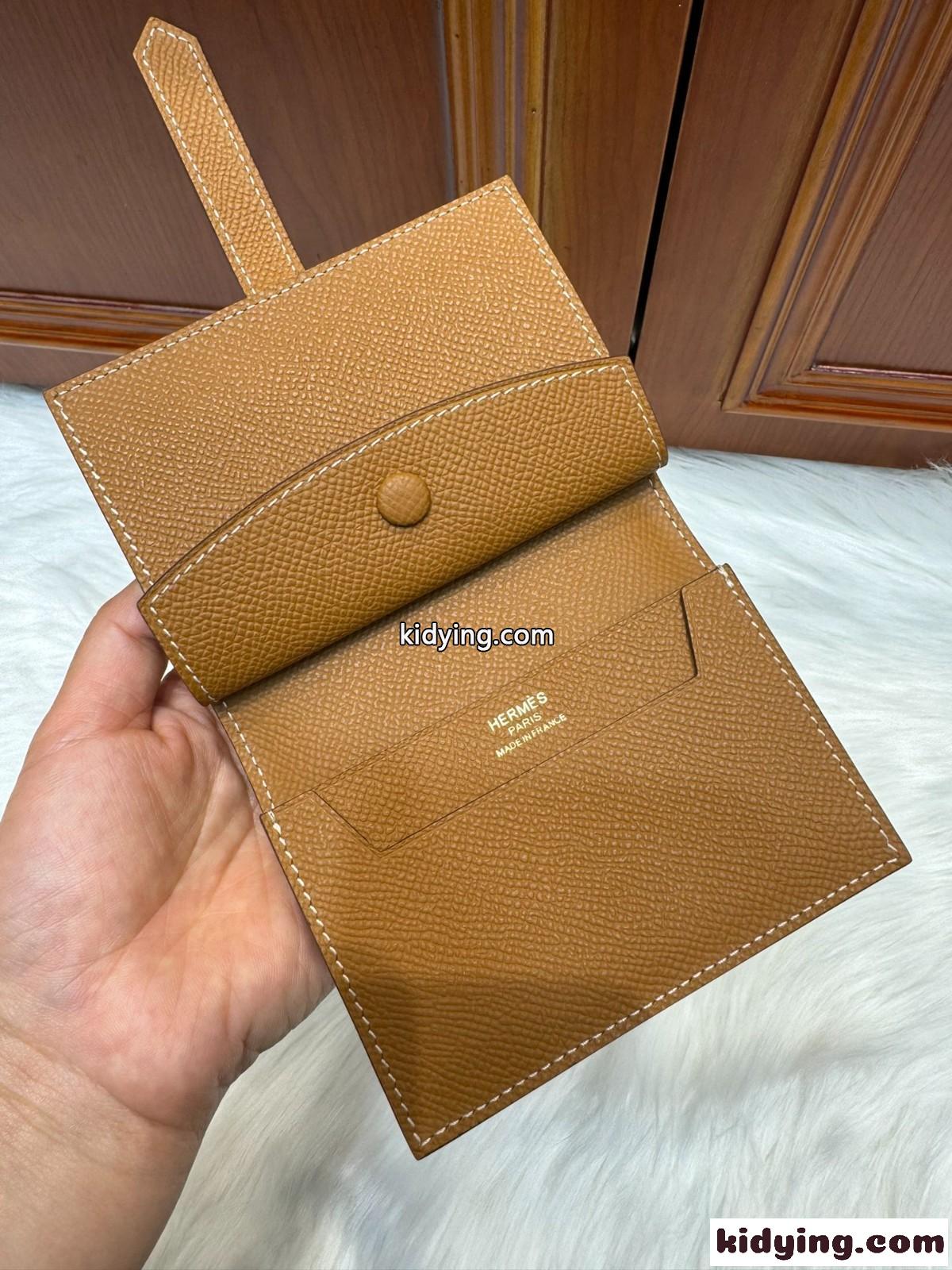 定番で大人気！コンパクト 二つ折り財布 エルメス ベアン ミニ財布 コピー ブラウン-4