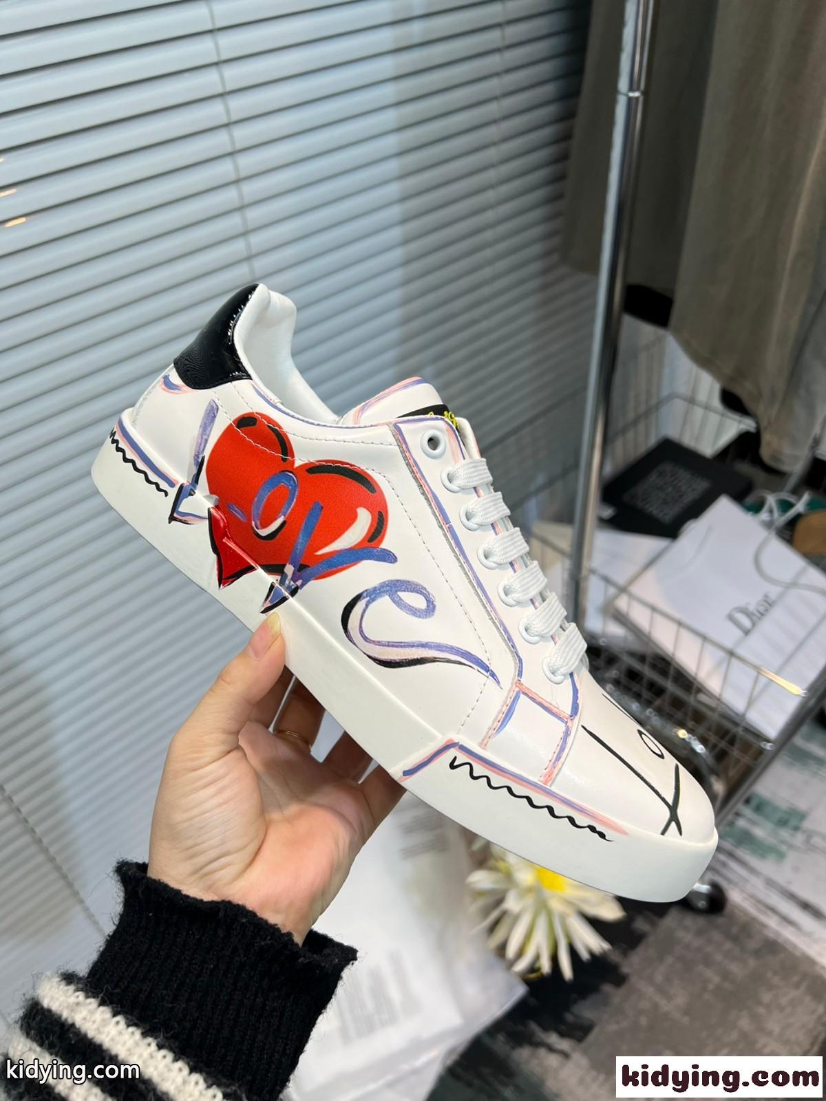 目を引く 人気 プリント メンズ カジュアルジューズ 歩きやすい ドルチェ&ガッバーナ スニーカー コピー レースアップ 靴-0