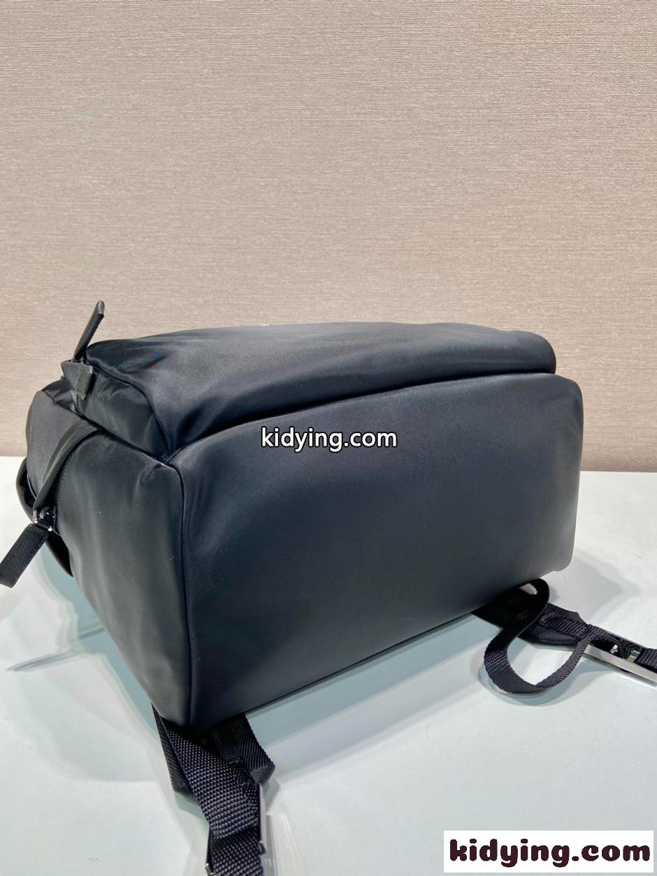 プラダ Re-Nylon x サフィアーノレザー バックパック スーパーコピー-3