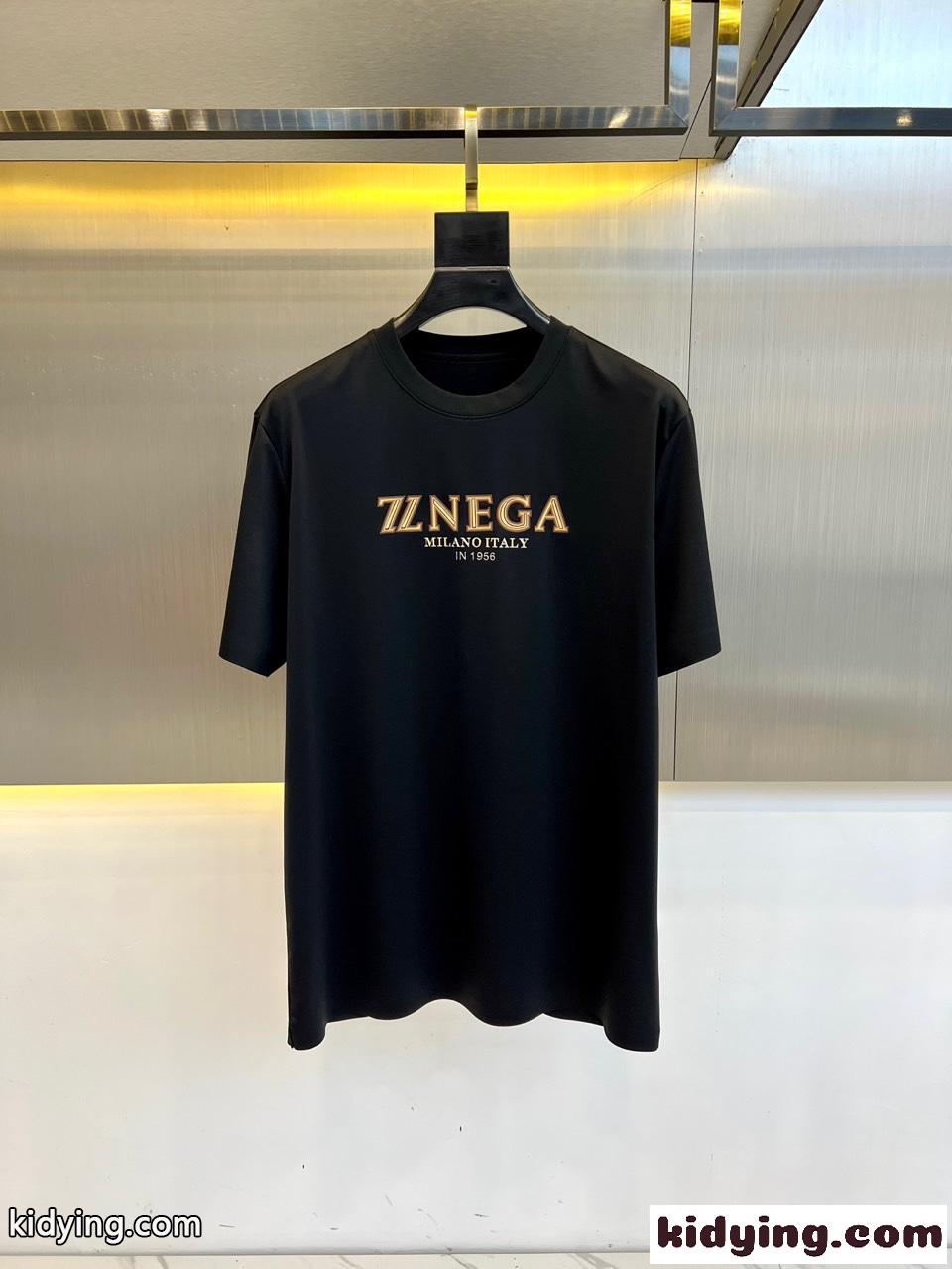 ベーシック ロゴ入り クルーネック 半袖Tシャツ エルメネジルド・ゼニア Tシャツ コピー ブラック-0