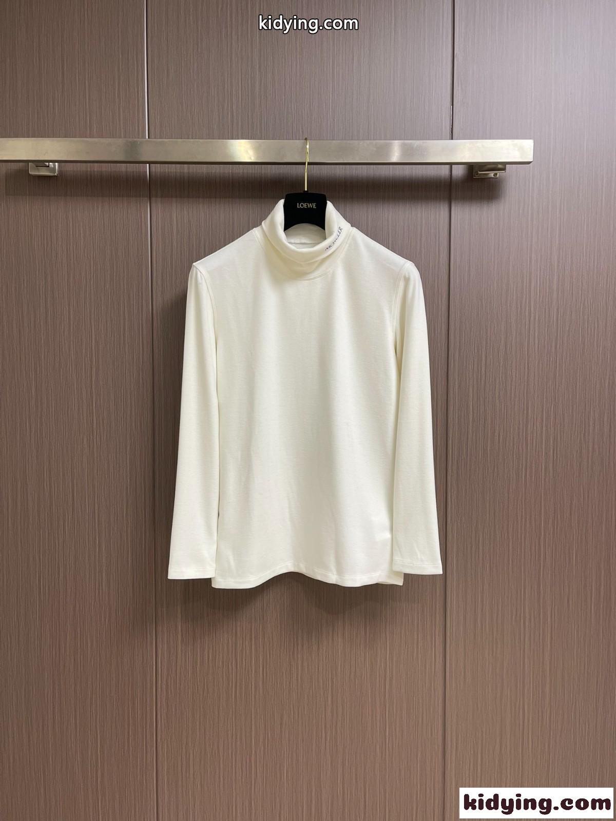シンプル ロゴ刺繍 タートルネック 長袖Tシャツ モンクレール Tシャツ コピー ホワイト-0