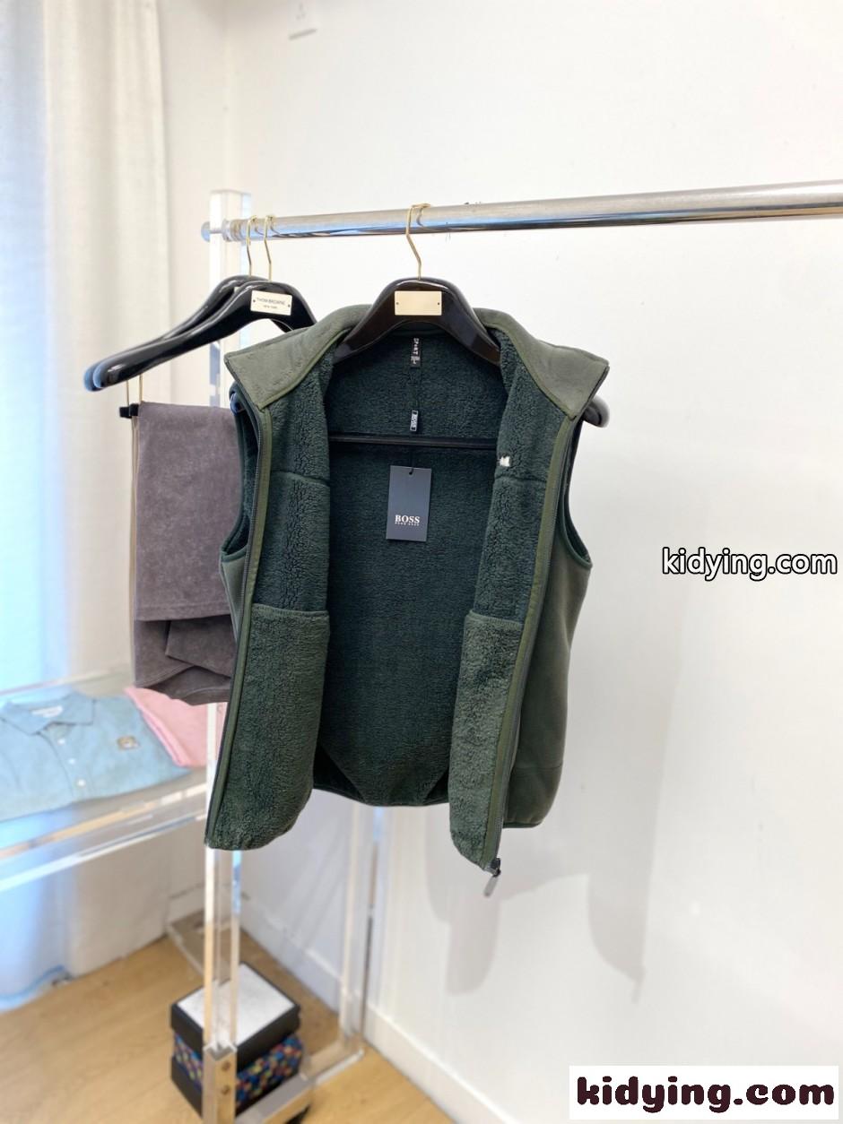 シンプル 裏起毛 ヒューゴ・ボス ジャケット 偽物 ロゴ刺繍 ジップアップベスト グリーン-1