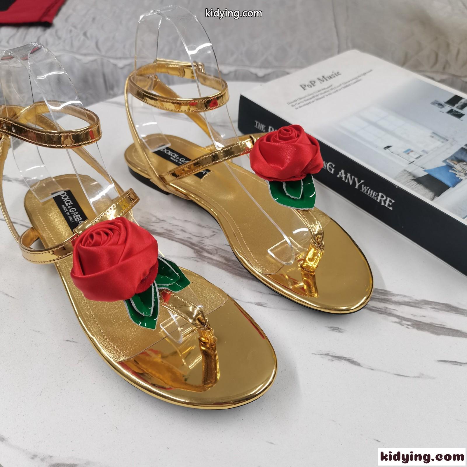 可愛い フラワー フラットサンダル ドルチェ&ガッバーナ サンダル スーパーコピー ゴールド-4