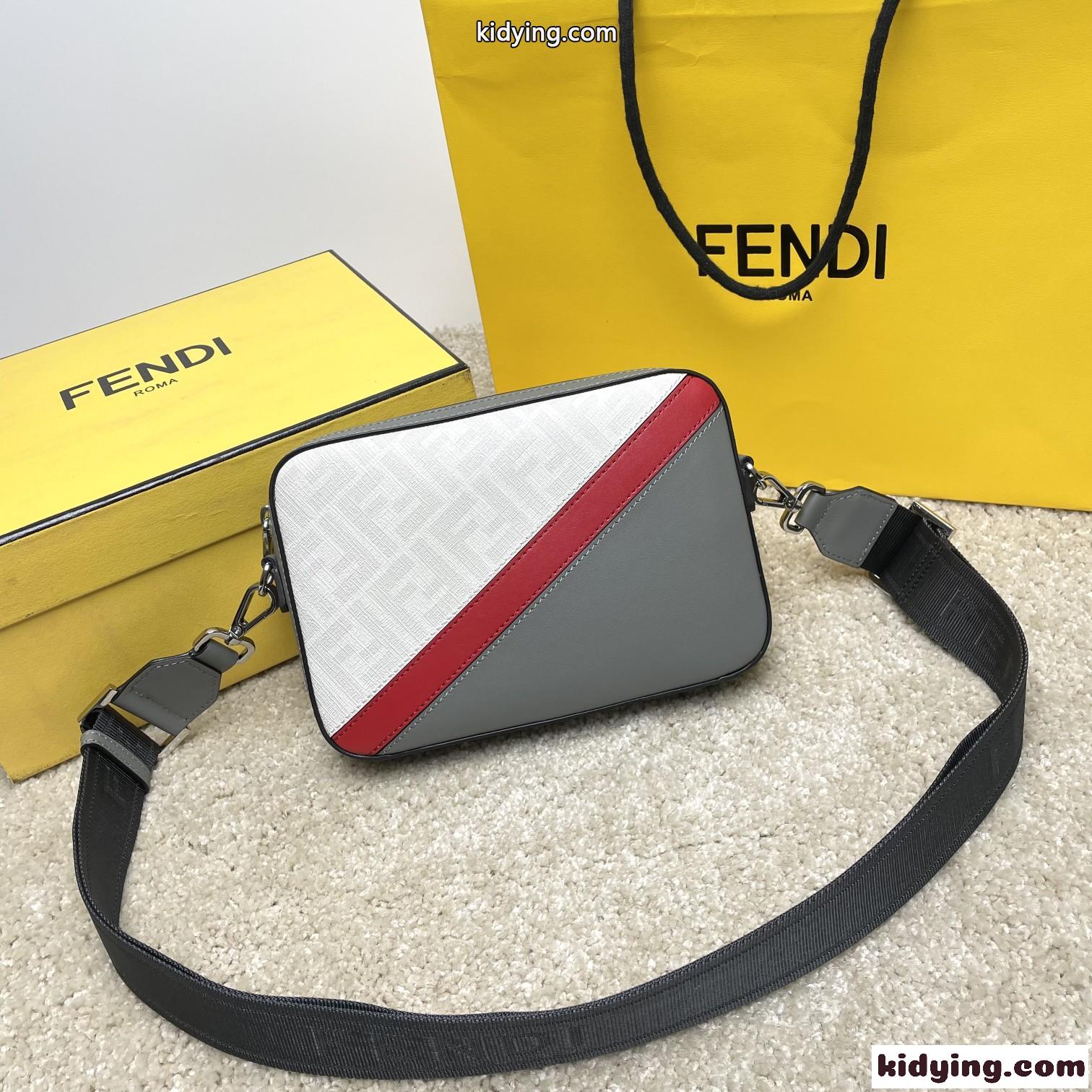 FENDI マルチカラーレザー カメラケース フェンディ バッグ 人気 コピー メンズ ショルダーバッグ-0