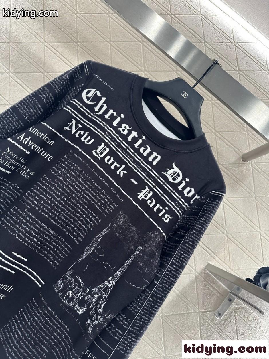 クリスチャン・ディオール Tシャツ 偽物 目を引く Newspaper クルーネック プルオーバー ブラック-1