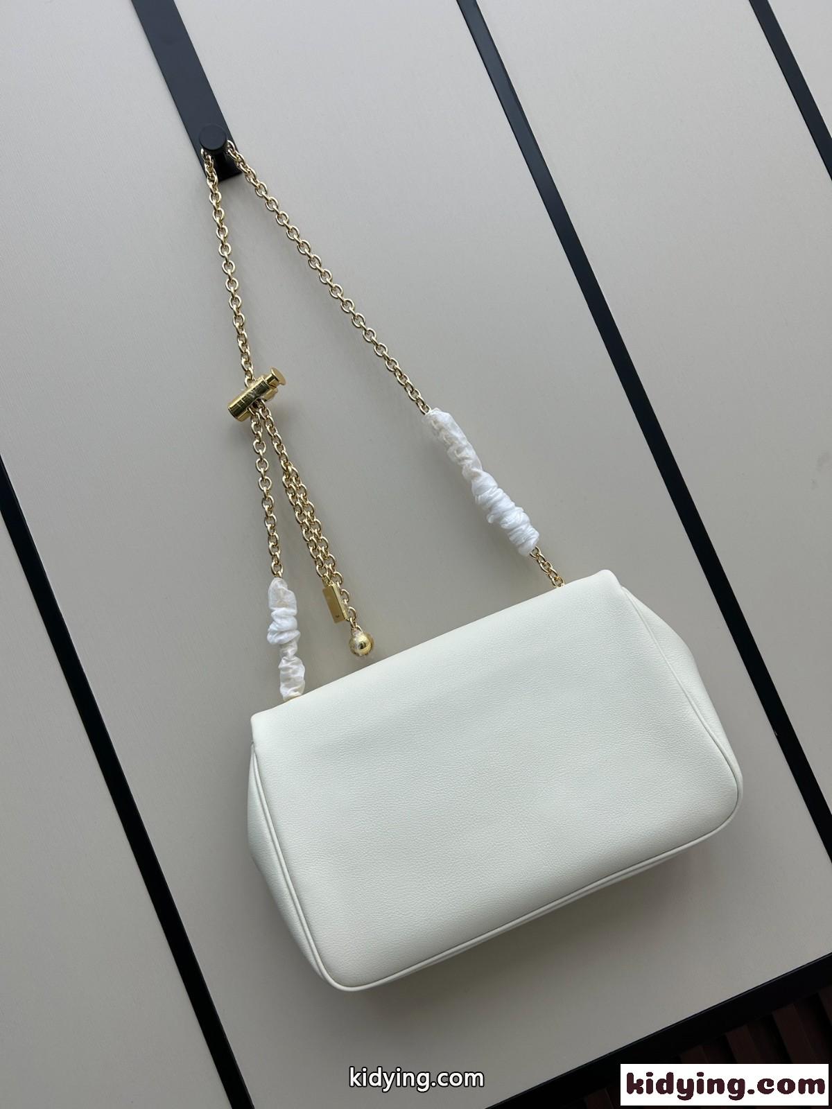 人気 グレインレザー クロエ バッグ スーパーコピー Chloé Heritage ショルダーバッグ ホワイト-2