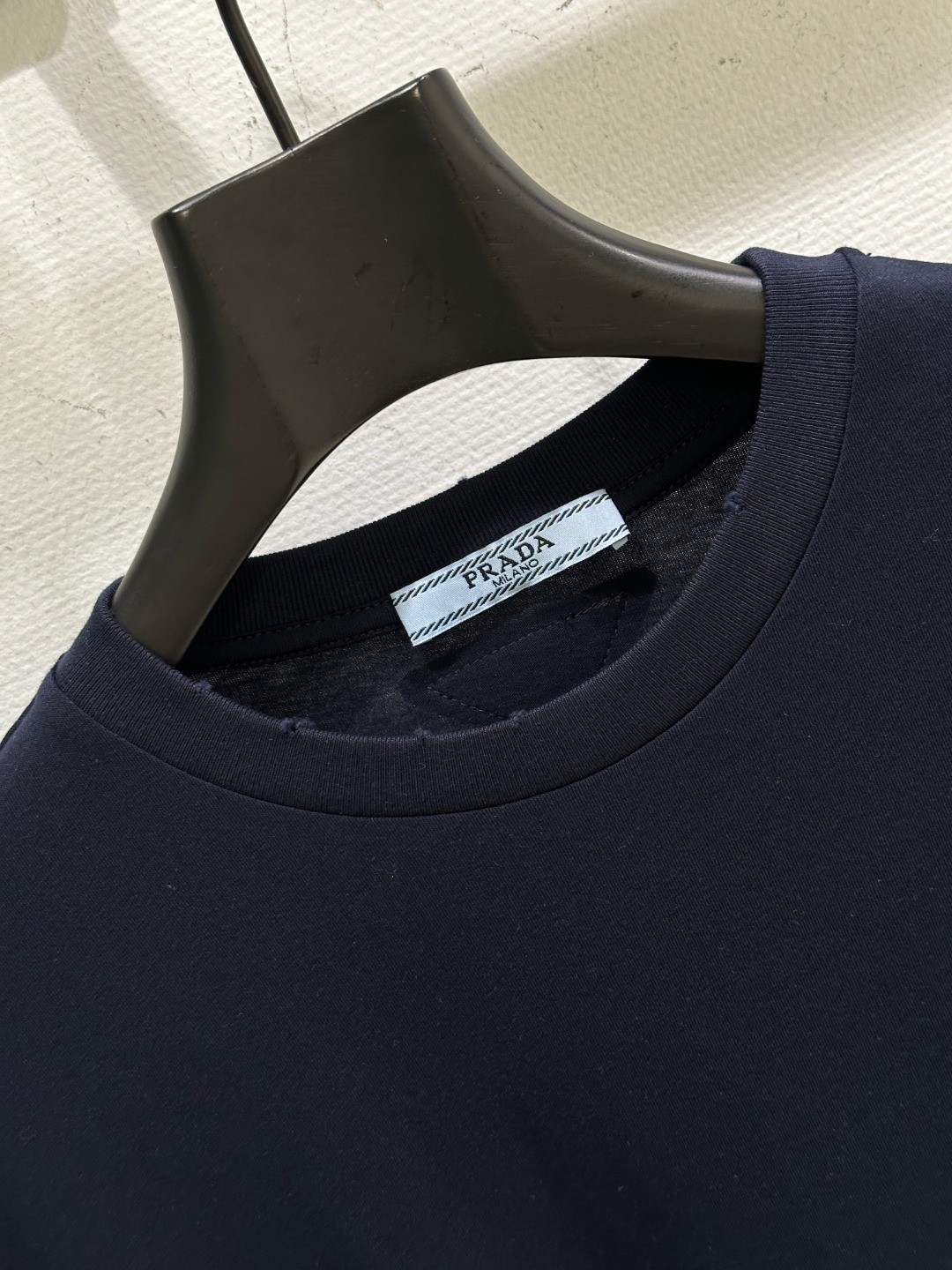 ユニセックス 人気 シンプル コットンジャージ 半袖Tシャツ プラダ Tシャツ コピー ネイビー-1