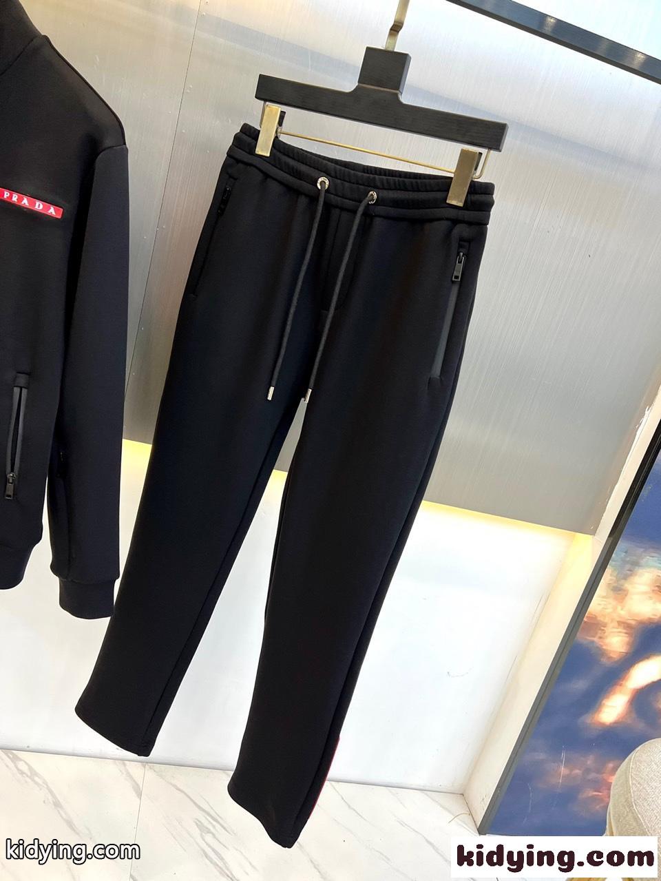 プラダ セットアップ 偽物 メンズ 上品 カジュアル 上下セット-3