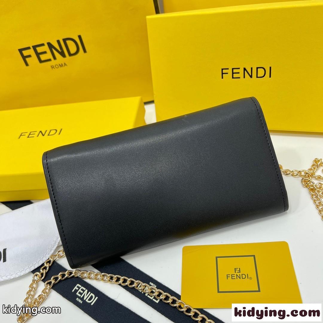 FENDI ROMAコンチネンタル財布 チェーン付きフェンディ 財布 人気 コピー ウォレット ブラック-1