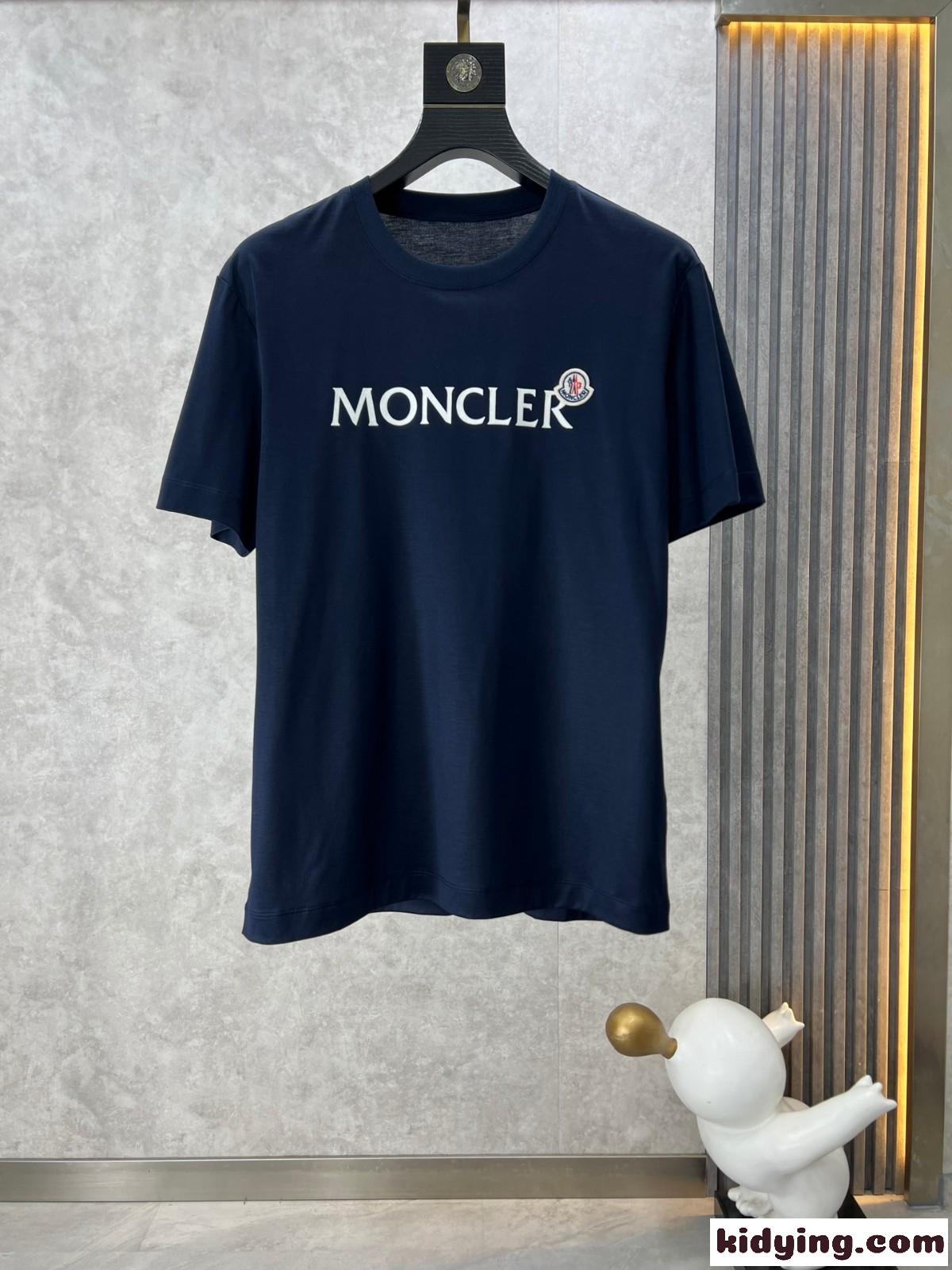 モンクレール Tシャツ コピー 定番 カジュアル ロゴ入り 半袖Tシャツ ネイビー-1