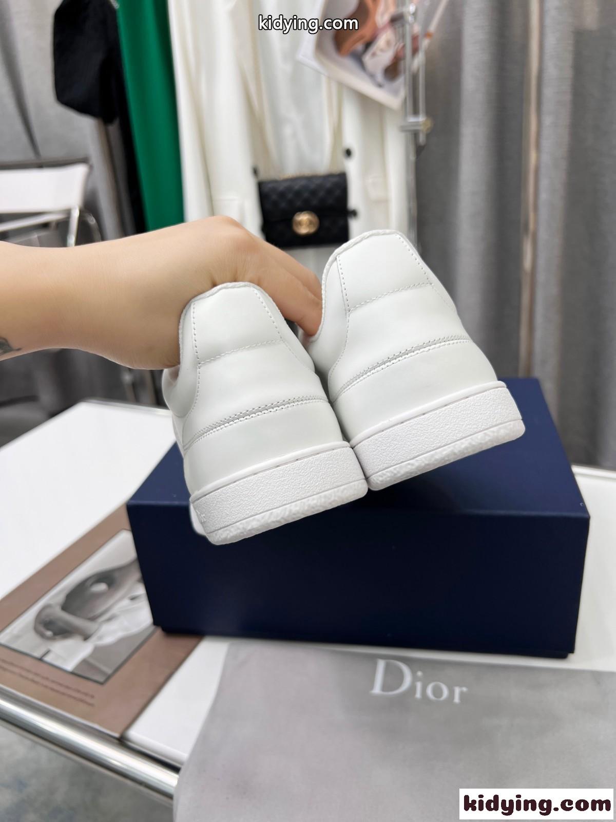定番 人気 Dior Star ローカットスニーカー クリスチャン・ディオール スニーカー コピー-1