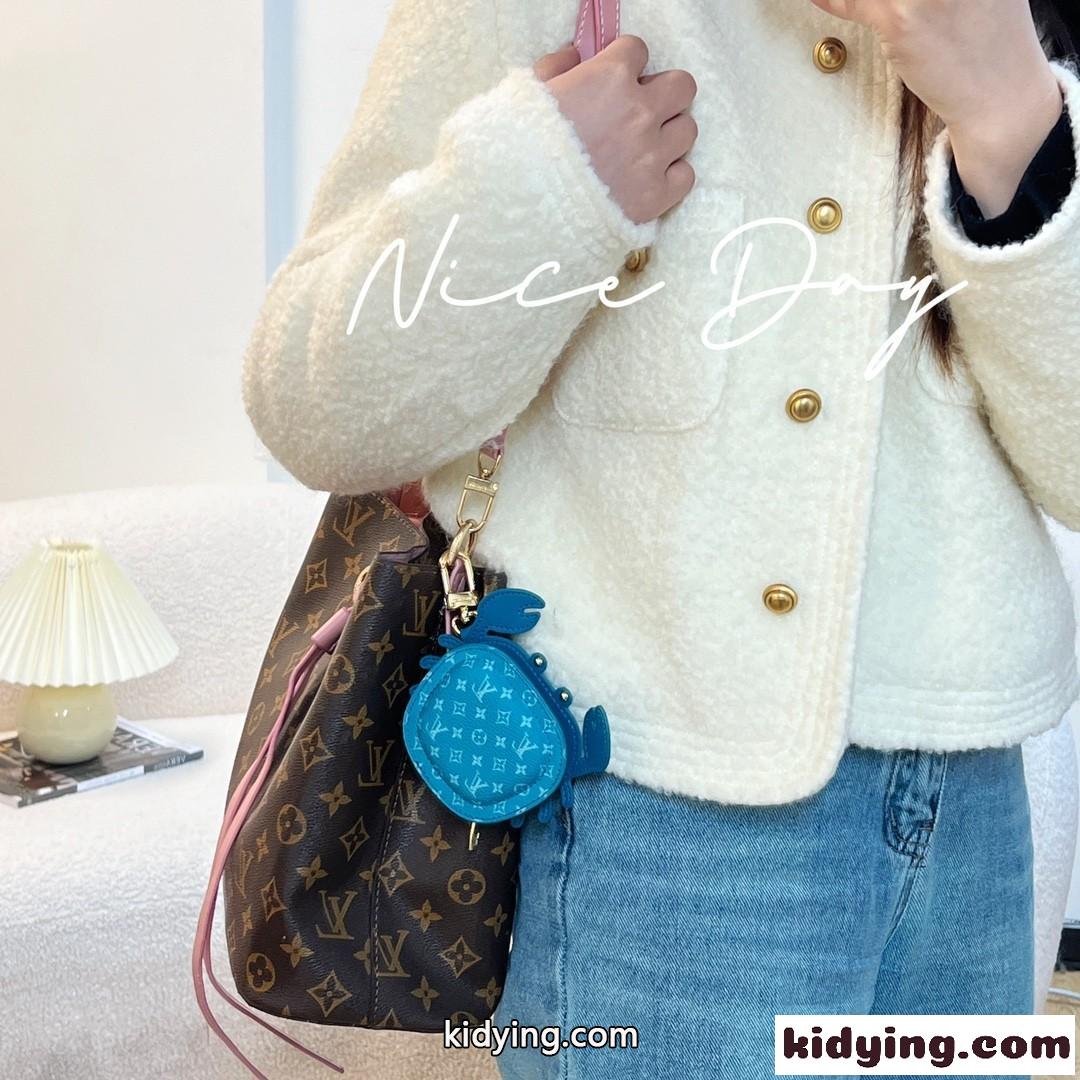 バッグチャーム･LV クラブ ルイヴィトン キーホルダー コピー ブルー-0