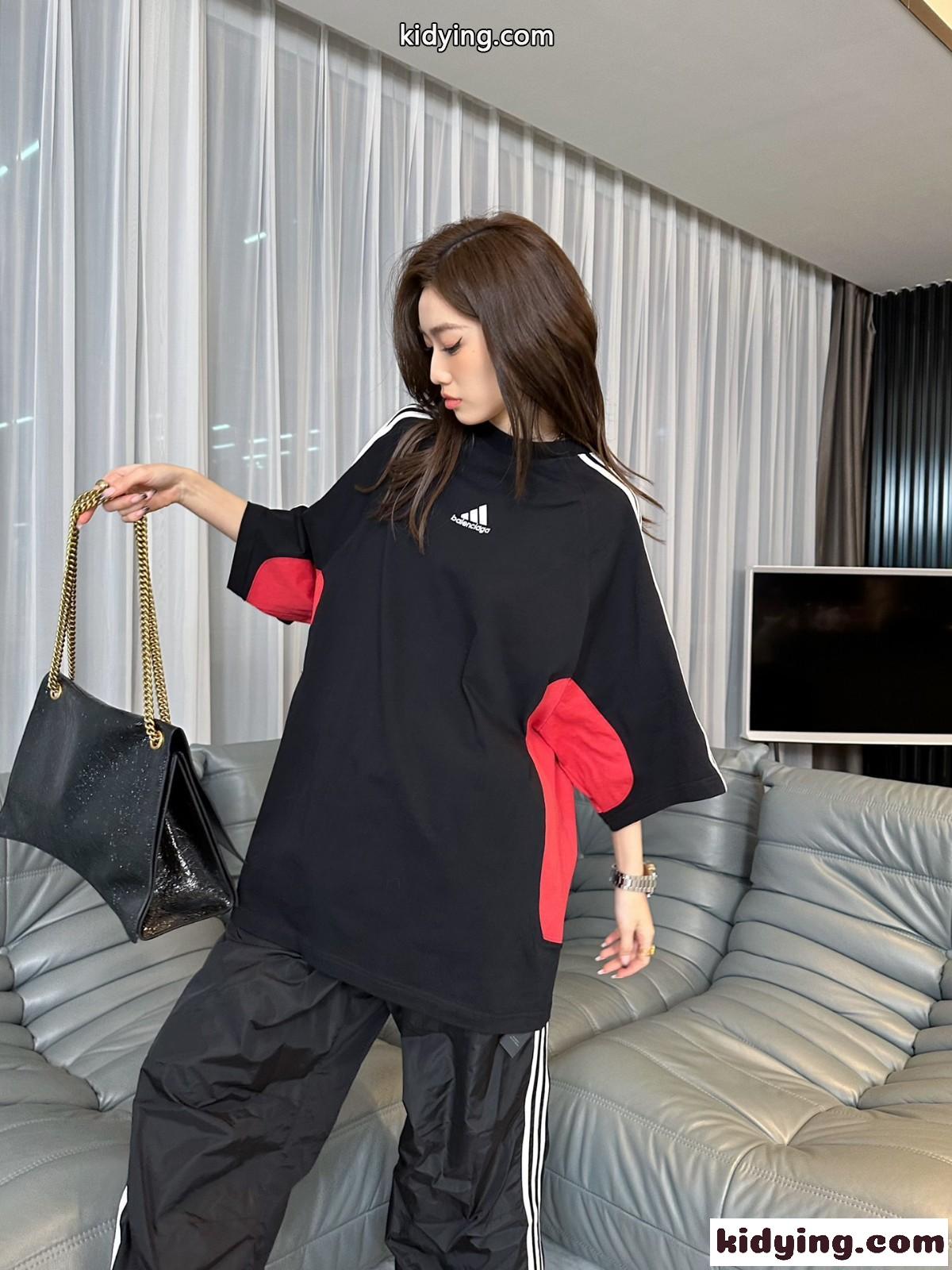BALENCIAGA×adidas 人気 オーバーサイズ バレンシアガ Tシャツ コピー ロゴ 半袖Tシャツ-4