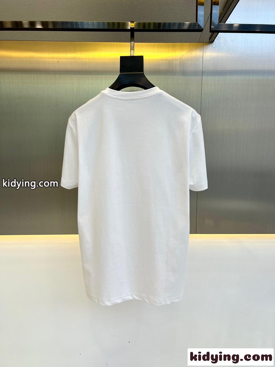 フェンディ Tシャツ コピー メンズ ファッション クルーネック 半袖 トップス-4