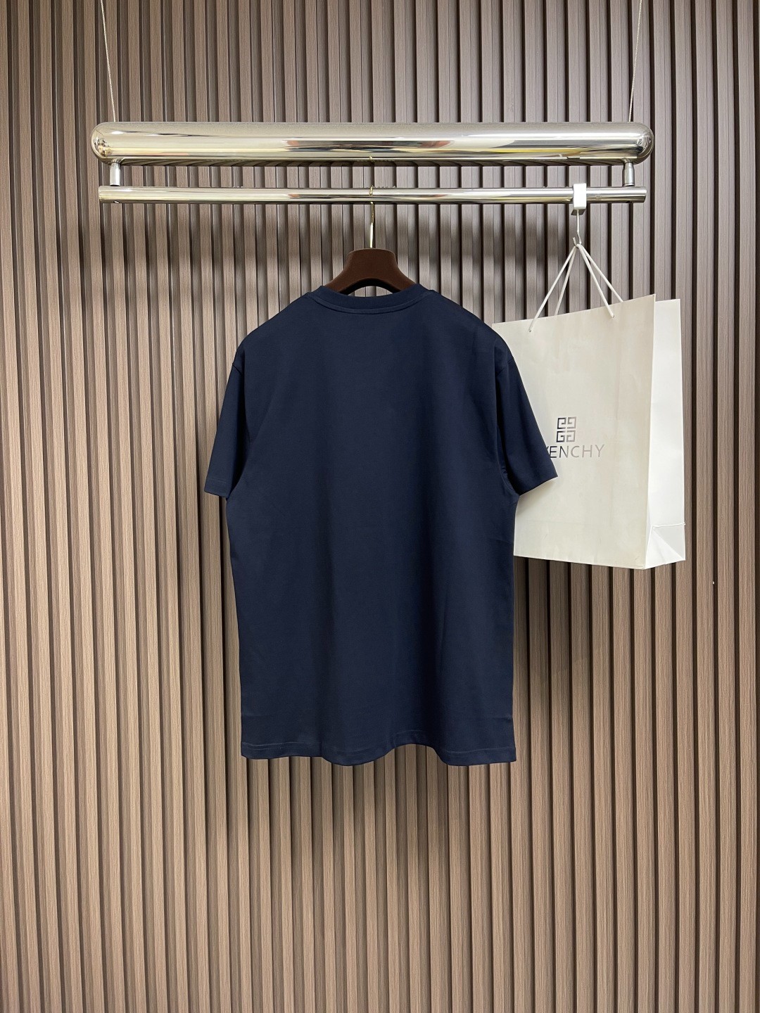シンプル ロゴ入り 半袖Tシャツ ジバンシィ Tシャツ コピー クルーネック ネイビー-1