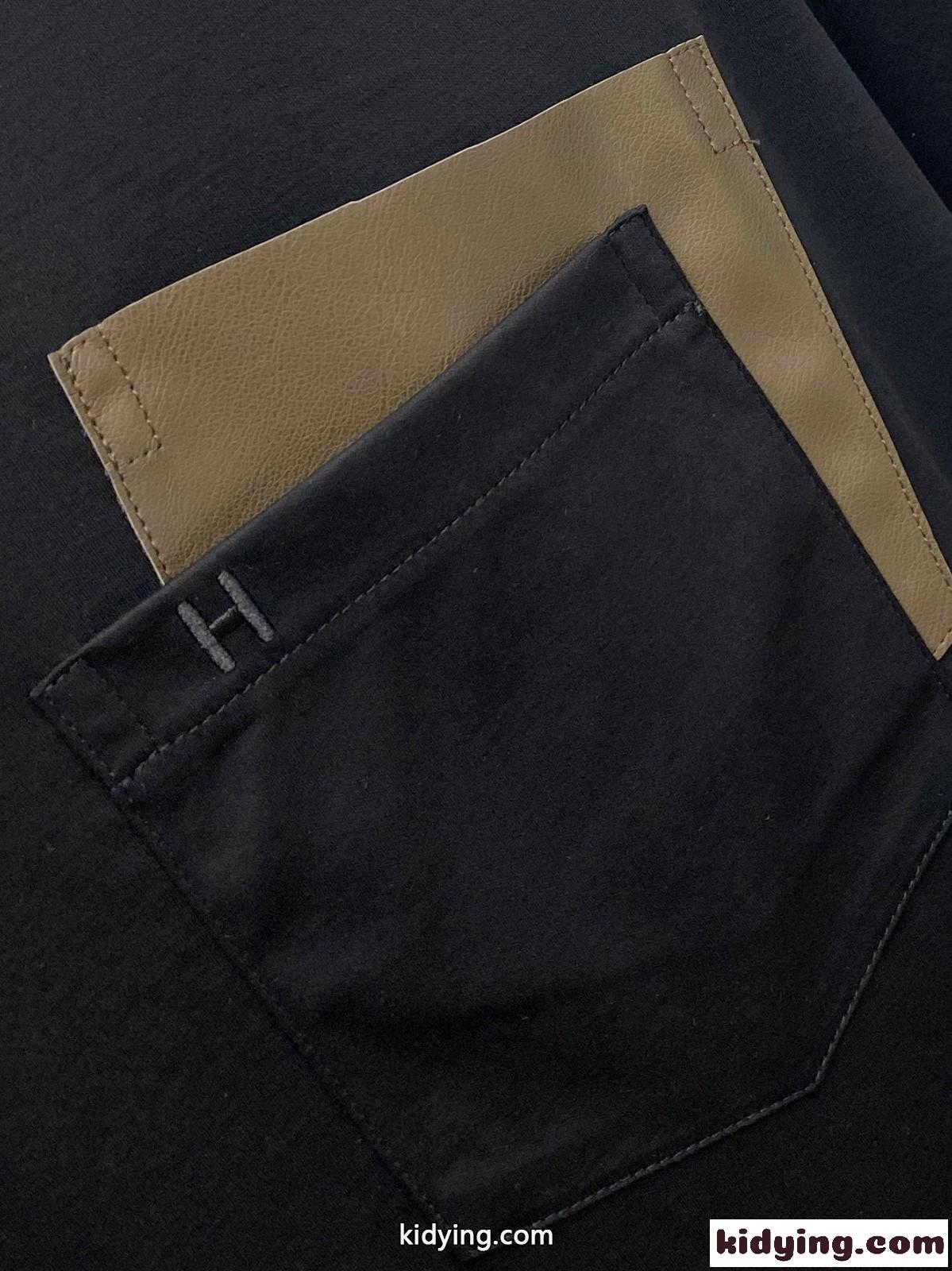 24SS レザーポケット付き 半袖Tシャツ エルメス Tシャツ コピー ブラック-2