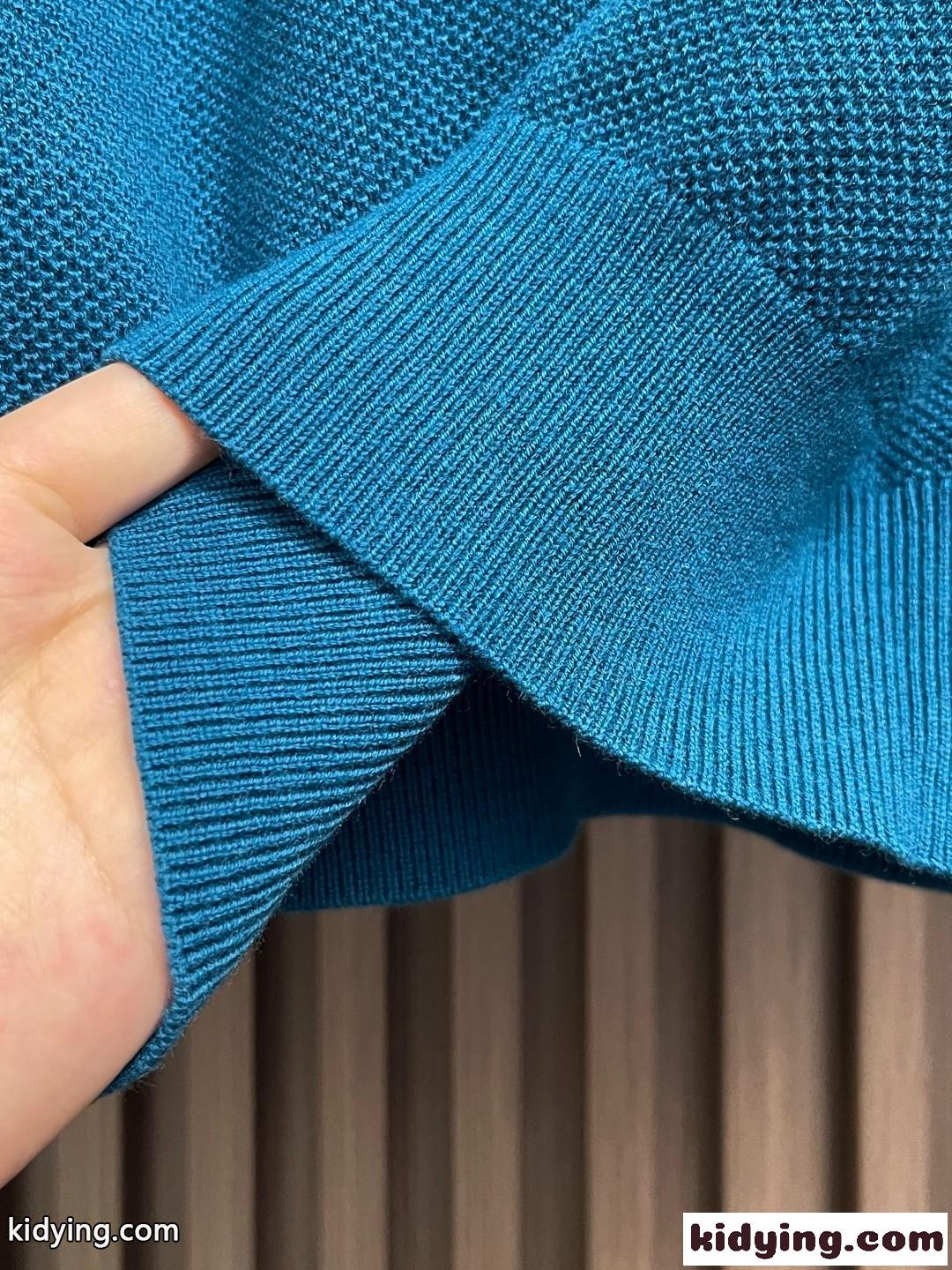 シンプル アナグラム刺繍 ロエベ セーター コピー クルーネック プルオーバー-3