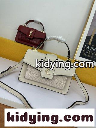 Saint Laurent Paris YSLサンローランの定番は輸入の掌紋牛皮 ワニ紋で作られており サンローラン バッグ 人気 コピー-2