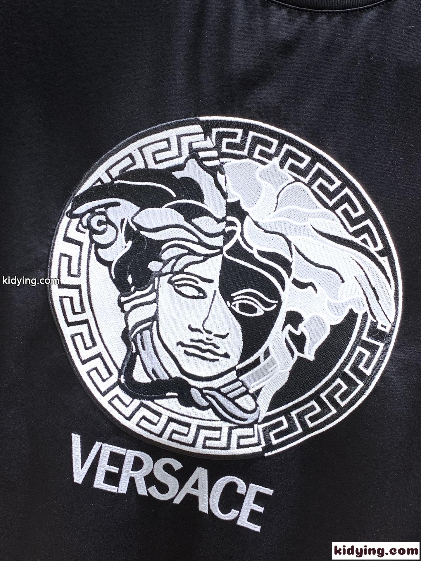 定番 人気 メドゥーサ ロゴ 半袖Tシャツ ヴェルサーチェ Tシャツ コピー メンズ トップス-2