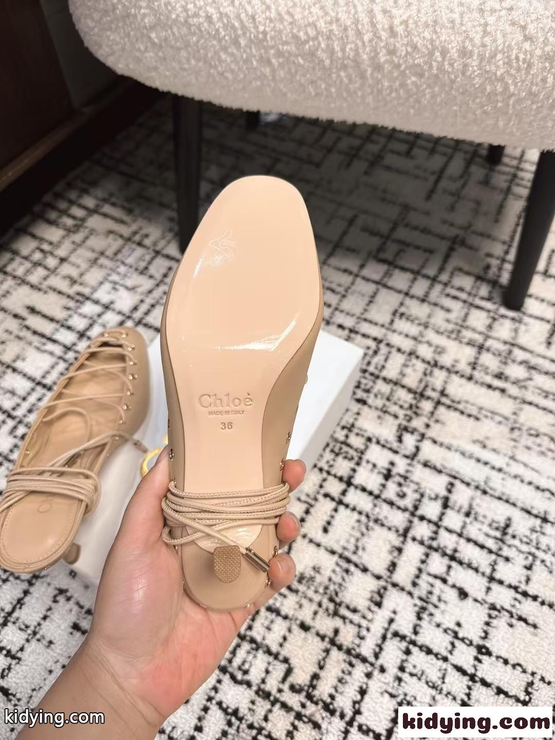 注目される 大人気 CHLOÉ GHILLIESパンプス スーパーコピー ベージュ-2