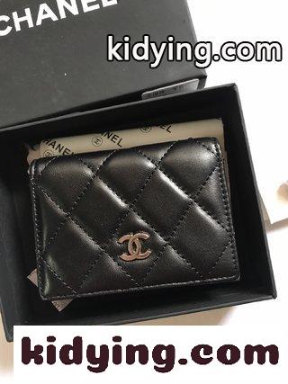 Chanelシャネルのコーナーモデル 細部まで申し分なく 高品質を堅持します シャネル 財布 レディースコピー コーナーデザインです-3