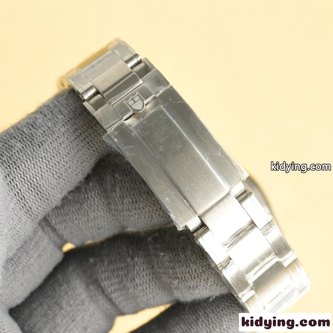 目を引く エレガント クラシック チューダー 時計 コピー 41mm メンズウォッチ-3