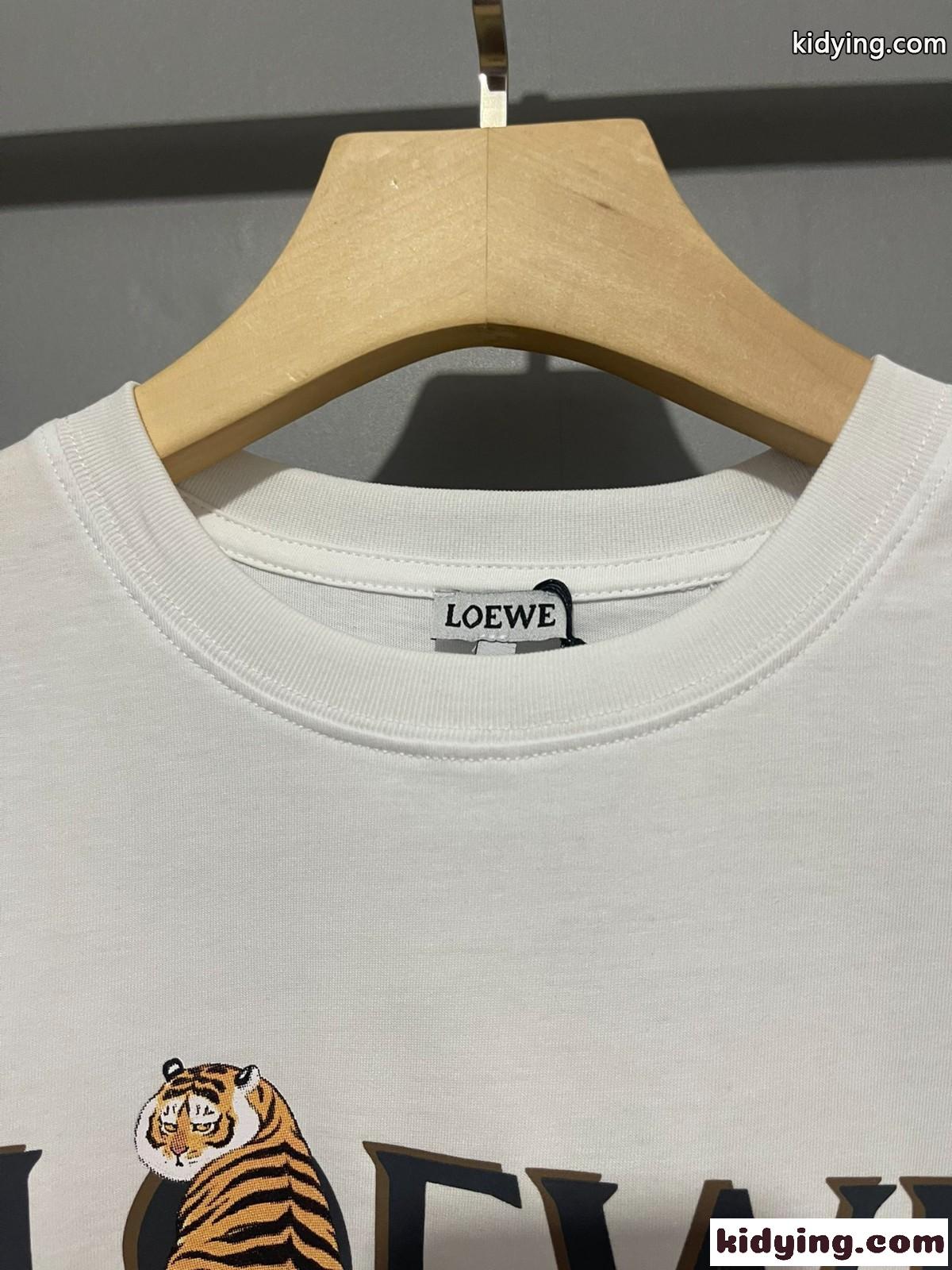 人気 ゆったり 体型カバー 着痩せ ロエベ tシャツ コピー ラウンドネック ロゴ プリント コットン カジュアル-2