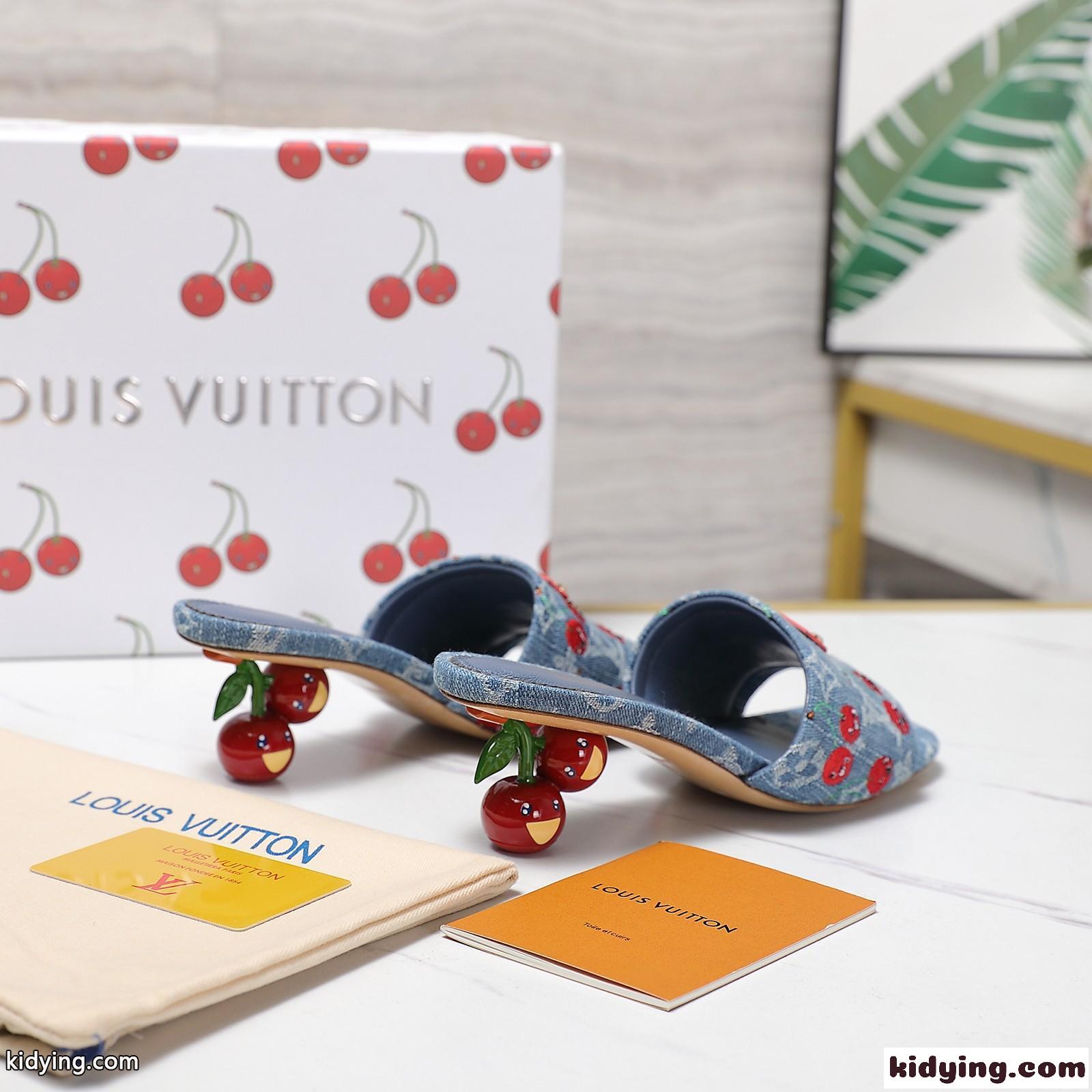 注目コラボ LV × TM リリー ミュール N級品 ルイ・ヴィトン サンダル スーパーコピー-0