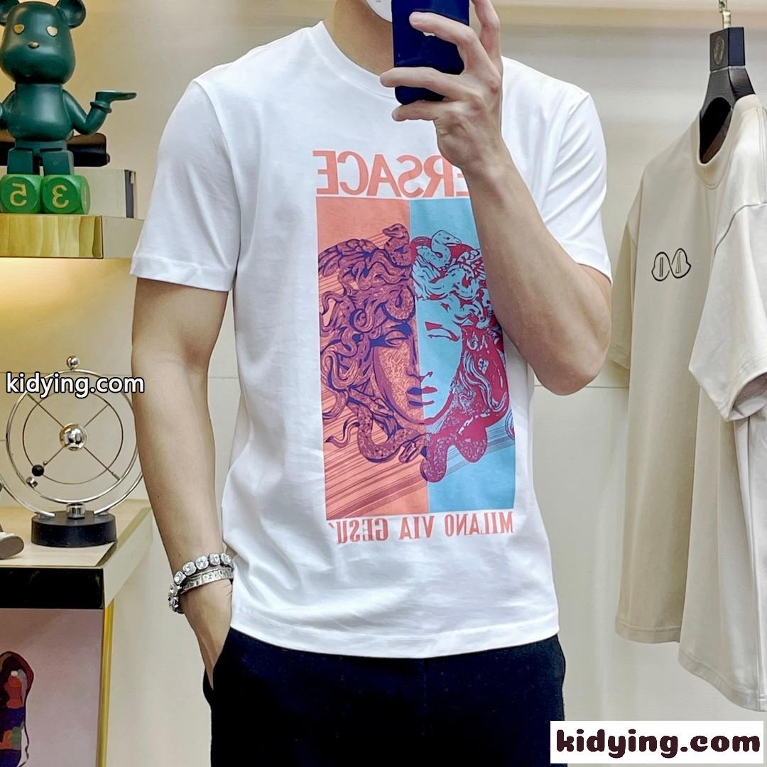 メドゥーサ グラフィック Tシャツ ヴェルサーチェ Tシャツ コピー 半袖 メンズ トップス-0