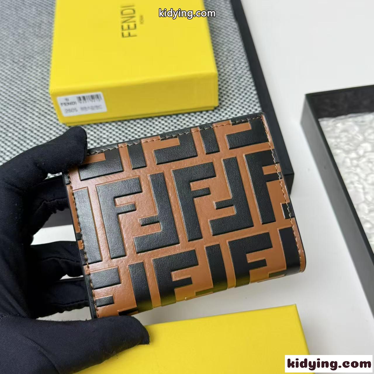 FF 小銭入れ付き 2つ折り財布 フェンディ 財布 スーパーコピー ブラウン-1