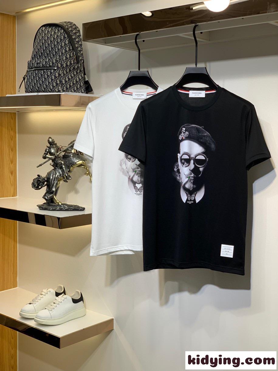 おしゃれ プリント クルーネック 半袖 メンズ トップス トムブラウン tシャツ コピー 着心地いい カジュアル-1