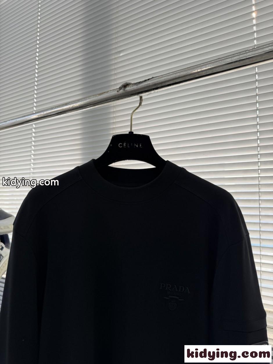 シンプル カジュアル スウェットシャツ プラダ Tシャツ 偽物 ブラック-0