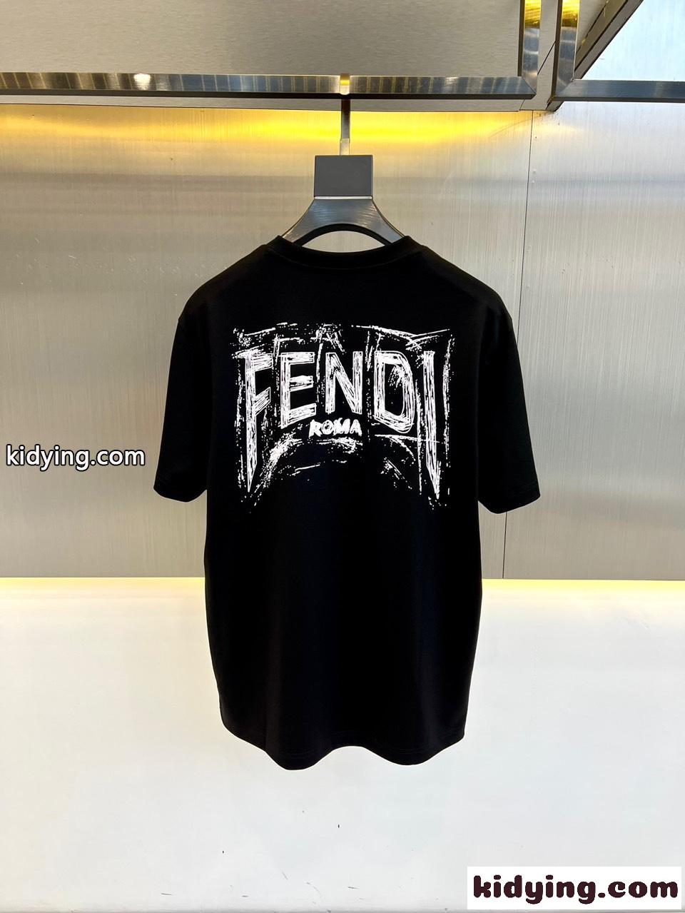 おしゃれ カジュアル フェンディ Tシャツ コピー メンズ ロゴ 半袖tシャツ ブラック-4