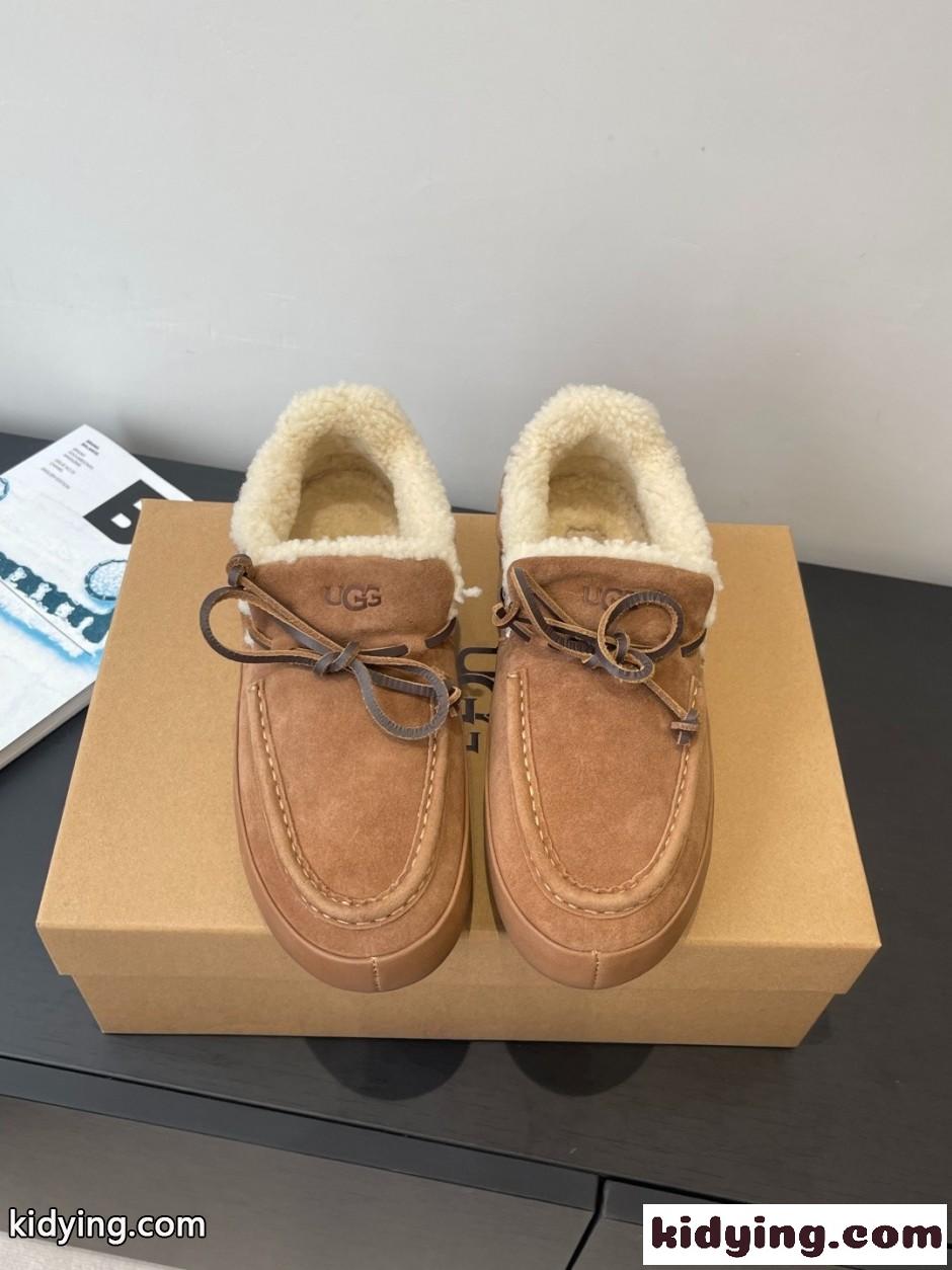 大人気 UGG アグ スーパーコピー ムートンモカシン スリッポン ブラウン-0