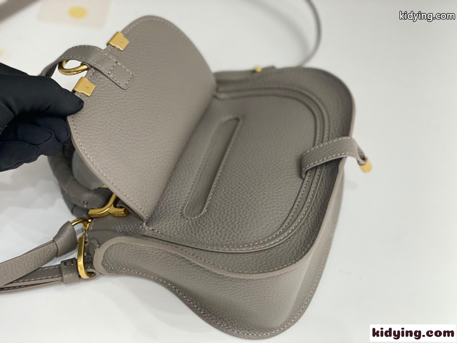 クロエ バッグ スーパーコピー MARCIE グレインレザー ミニバッグ グレー-1