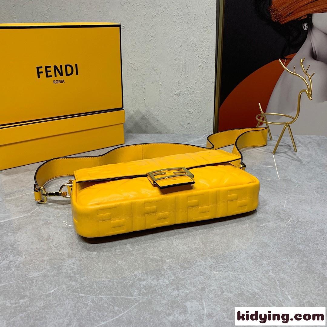 新色追加～FF エンボス バゲット ミディアム フェンディ バッグ 人気 コピー ショルダーバッグ イエロー-3