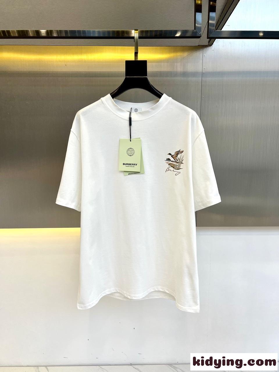 カジュアル リラックス 刺繍入り 半袖Tシャツ バーバリー Tシャツ コピー ホワイト-0