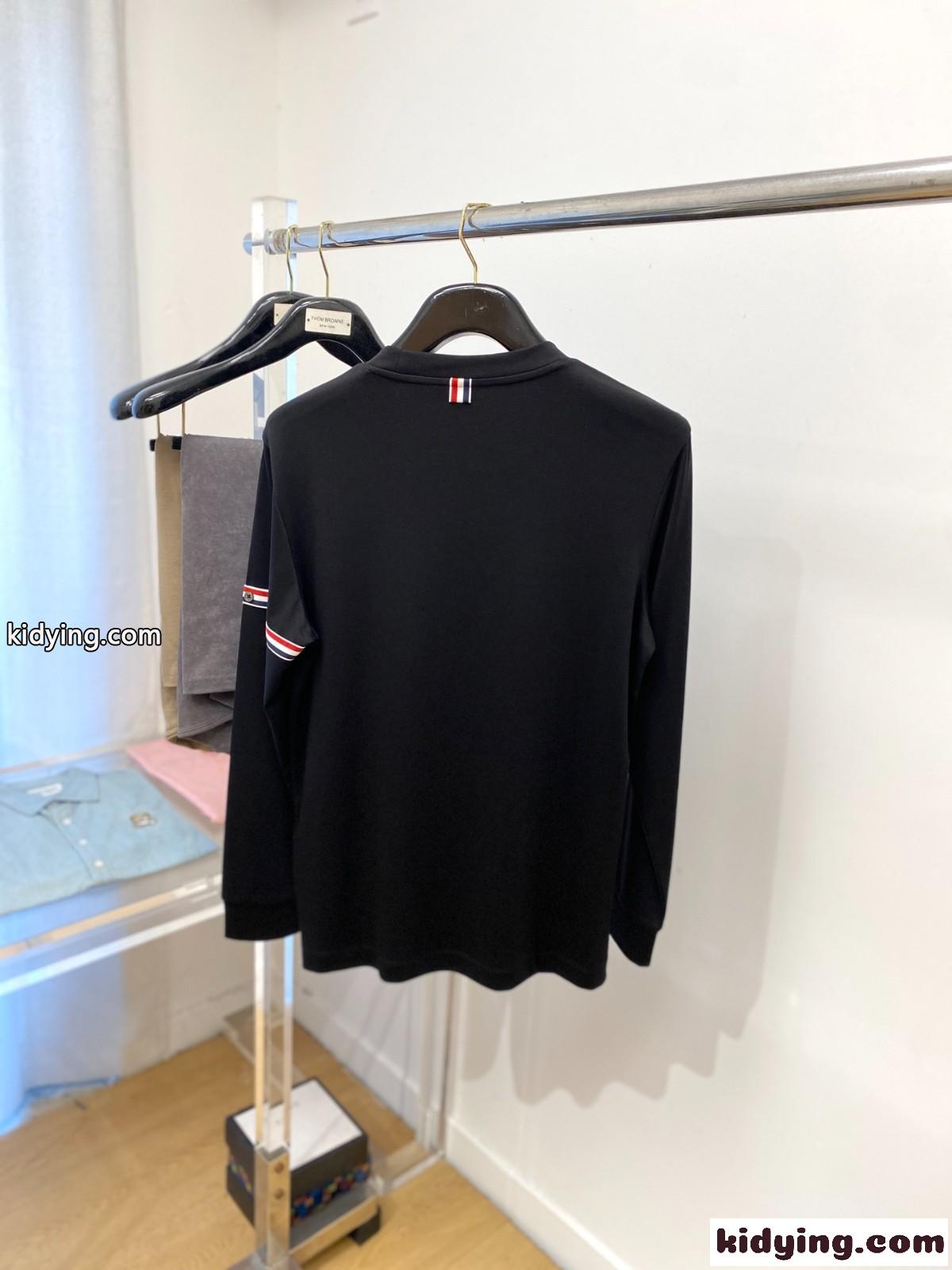 定番 お洒落 長袖Tシャツ トムブラウン Tシャツ 偽物 クルーネック ブラック-3