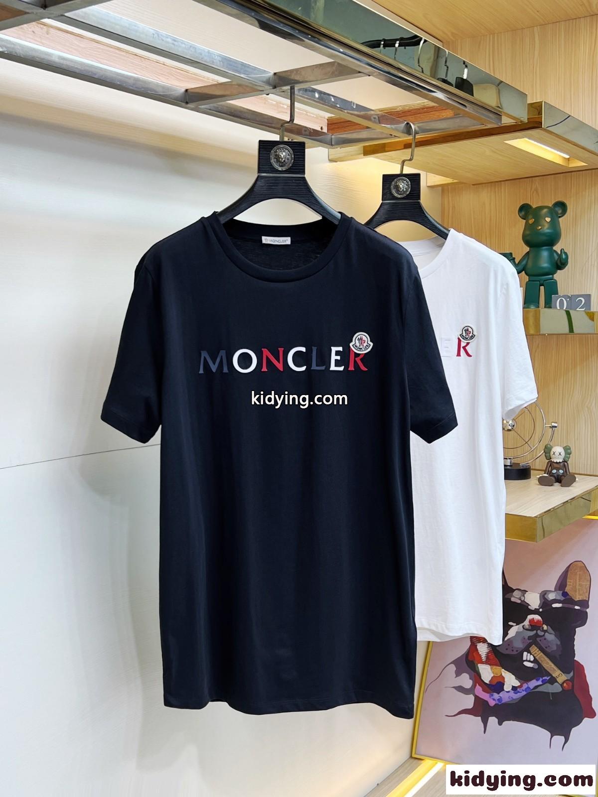 定番 人気 ラバーロゴ入りプリント モンクレール Tシャツ コピー 半袖 トップス-2