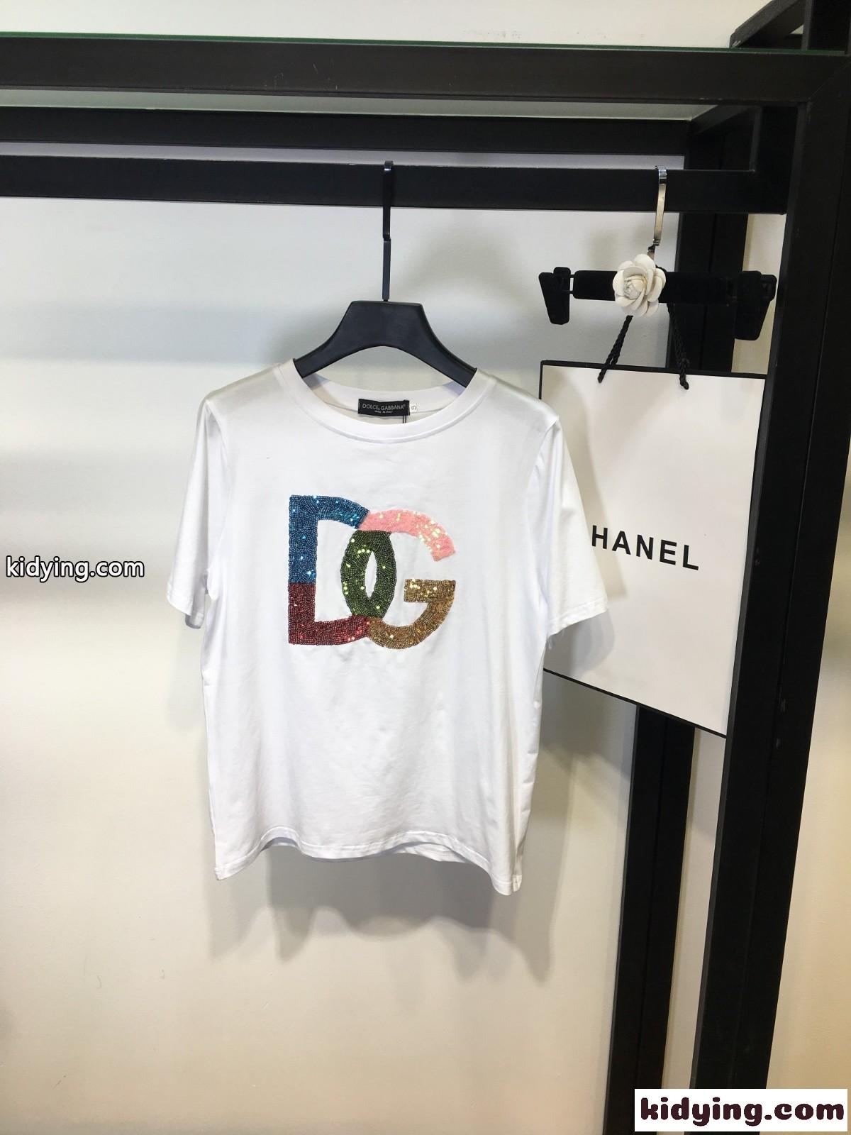 おしゃれ スパンコール 刺繍 ロゴ クルーネック ドルチェ&ガッバーナ Tシャツ コピー 半袖-0