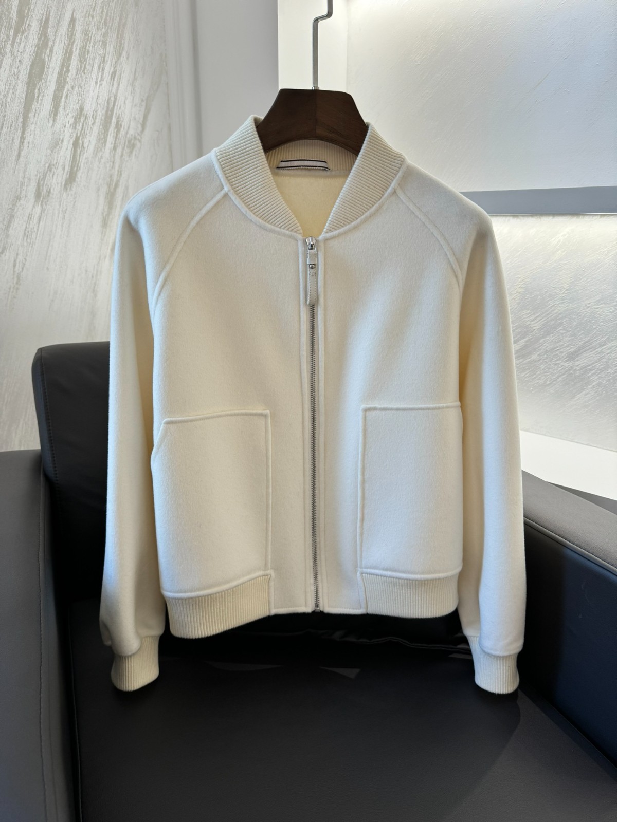 洗練された カシミヤ ボンバージャケット エルメス ジャケット コピー ホワイト-0