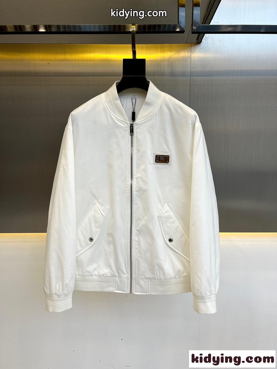 カジュアル おしゃれ メンズ ボンバージャケット バーバリー ジャケット コピー 中綿入り-1