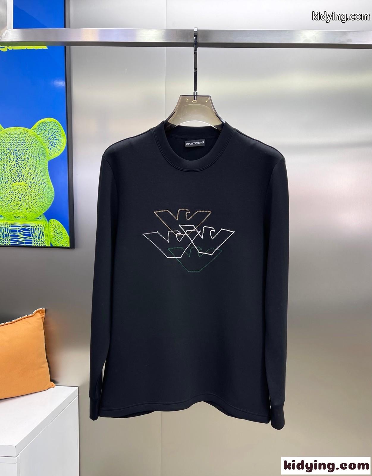 合わせやすい クルーネック シンプル アルマーニ Tシャツ コピー 長袖Tシャツ-1