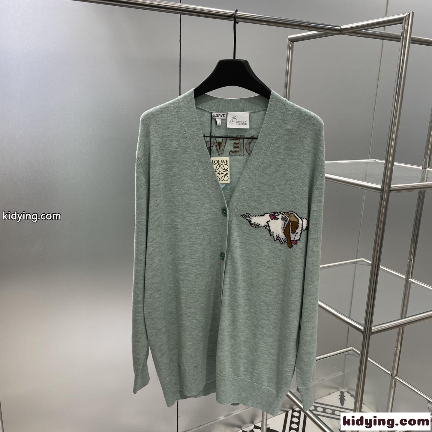 LOEWE × ハウルの動く城 ウール Vネック ロエベ カーディガン コピーレディース 春夏-1