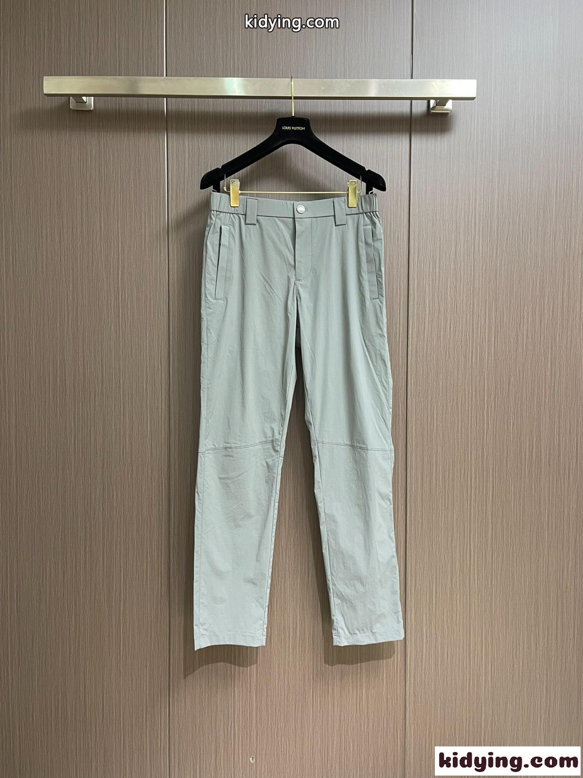 洗練された 上品 ロングパンツ プラダ パンツ コピー メンズ ズボン グレー-0