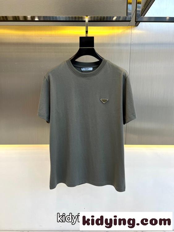 ベーシック 人気 ロゴ クルーネック プラダ Tシャツ コピー 半袖Tシャツ グレー-0