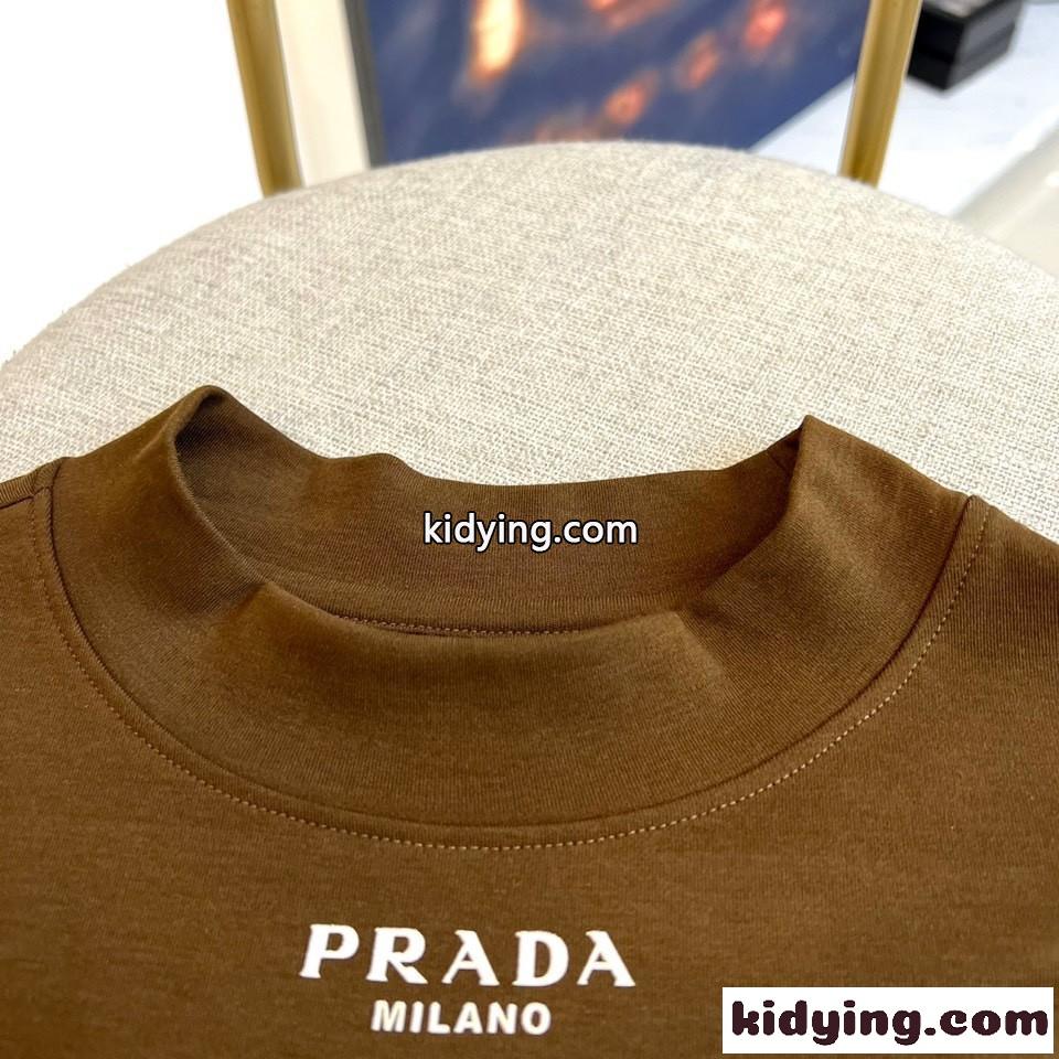 プラダ Tシャツ 偽物 ベーシック 上品 合わせやすい 長袖Tシャツ ブラウン-1