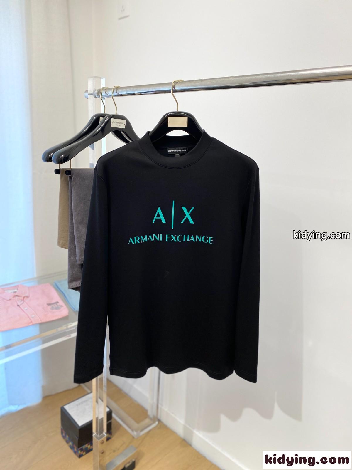 シンプル ロゴ入り アルマーニ Tシャツ コピー 長袖Tシャツ ブラック-0