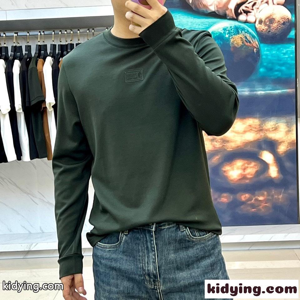 シンプル 合わせやすい クルーネック 長袖Tシャツ フェンディ Tシャツ コピー グリーン-2