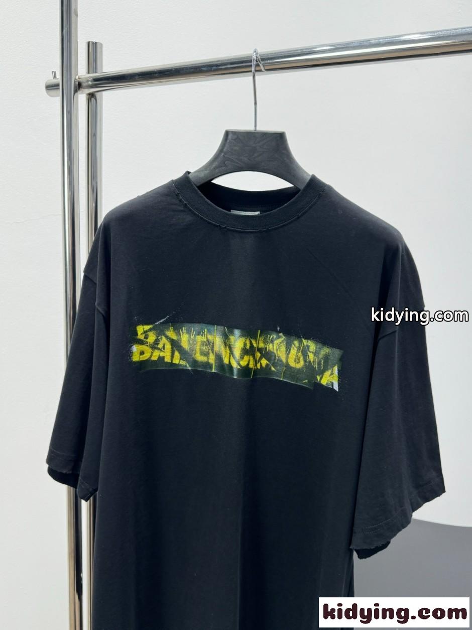 人気 洗練された ロゴ入り 半袖Tシャツ バレンシアガ Tシャツ 偽物 ユニセックス-1